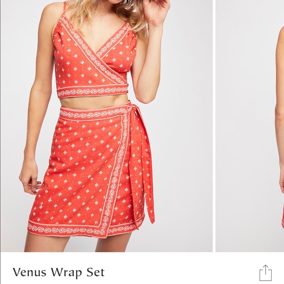 Venus Wrap Set - Picture 1 of 2